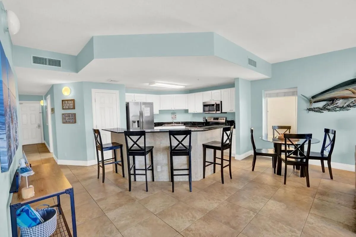 Calypso 1601W Gulf Front Corner Unit Fantastic Specials Apartment Panama City Beach 0*,  United States
