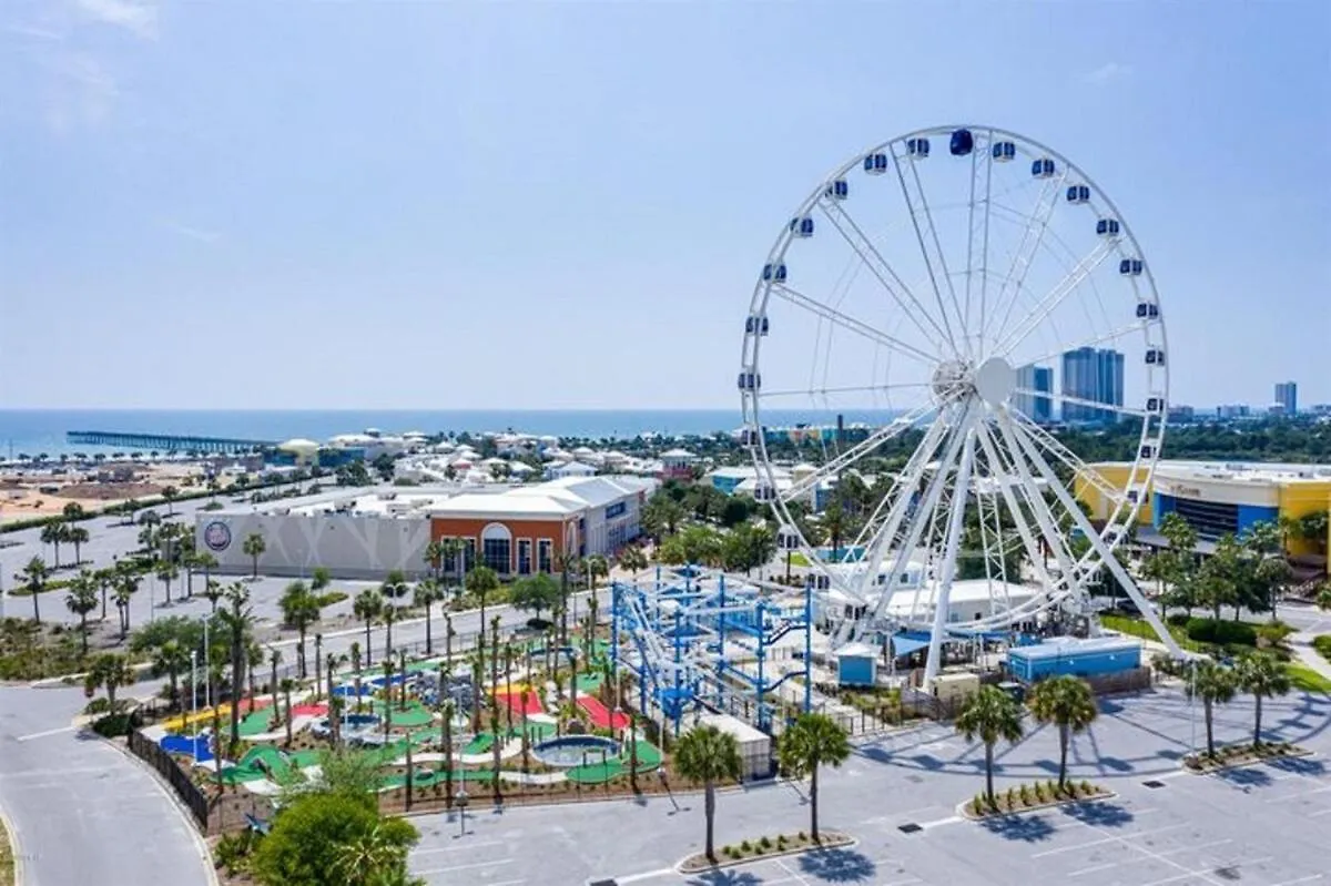 Calypso 1601W Gulf Front Corner Unit Fantastic Specials Apartment Panama City Beach