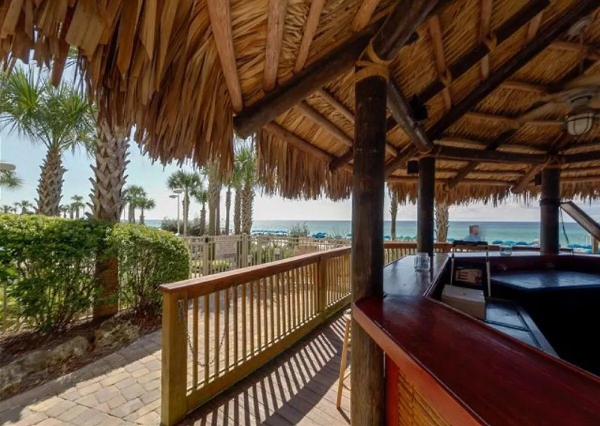 Calypso 1601W Gulf Front Corner Unit Fantastic Specials Apartment Panama City Beach 0*,